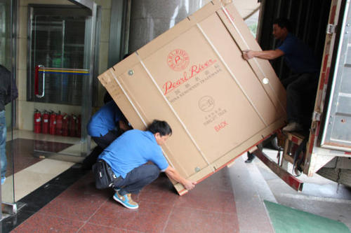 南圣镇钢琴贵重工艺品无忧运